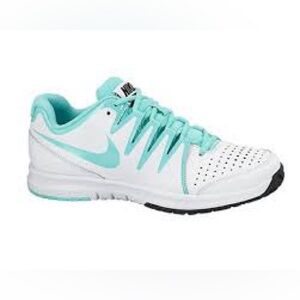 Nike Vapor Court Running Shoes Womens Size 10 Light Blue/White